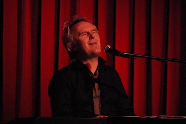 Howard Jones and Robin "The Itch" Boult at the Cactus Cafe, Austi