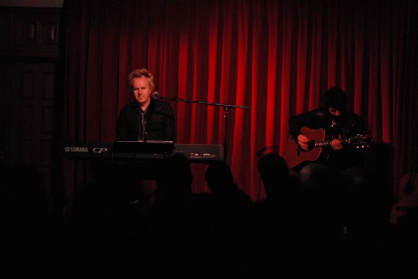 Howard Jones and Robin "The Itch" Boult at the Cactus Cafe, Austi