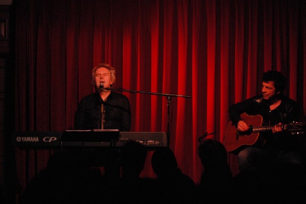 Howard Jones and Robin "The Itch" Boult at the Cactus Cafe, Austi