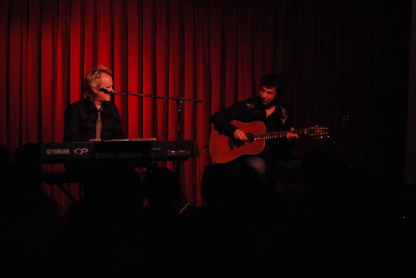 Howard Jones and Robin "The Itch" Boult at the Cactus Cafe, Austi