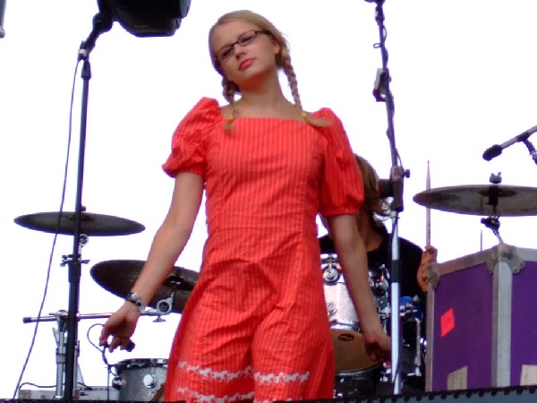 Husky Rescue at ACL Fest 2006, Austin, Tx