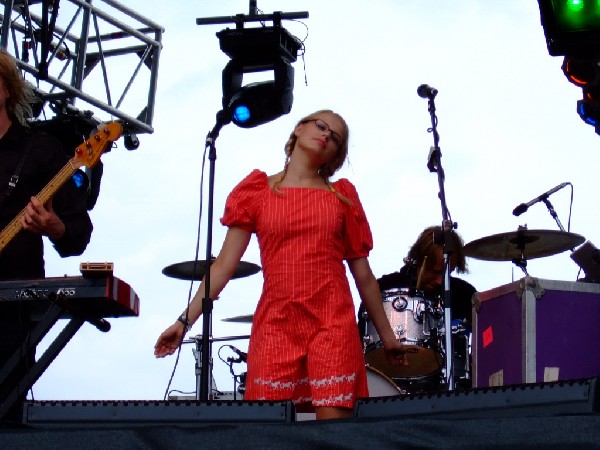 Husky Rescue at ACL Fest 2006, Austin, Tx