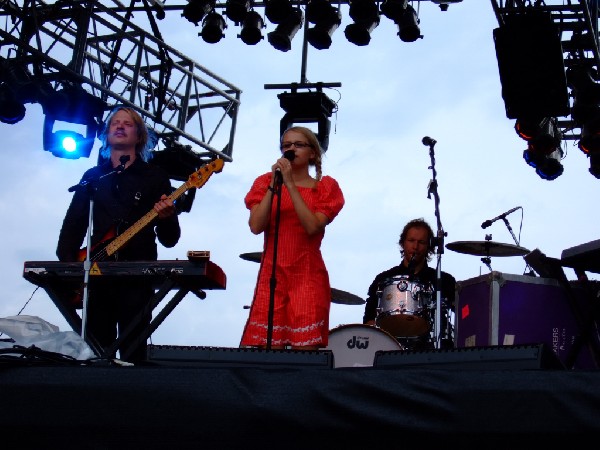 Husky Rescue at ACL Fest 2006, Austin, Tx