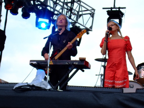 Husky Rescue at ACL Fest 2006, Austin, Tx