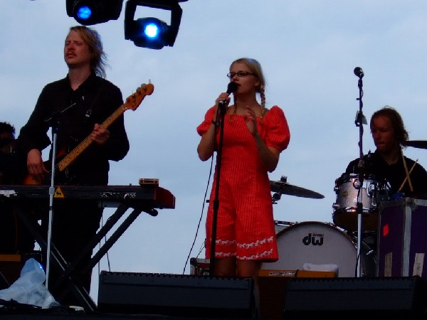 Husky Rescue at ACL Fest 2006, Austin, Tx