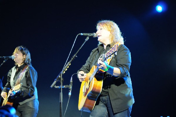 Indigo Girls at Stubb's BarBQ, SXSW 2009, Austin, Texas