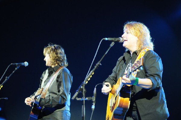 Indigo Girls at Stubb's BarBQ, SXSW 2009, Austin, Texas