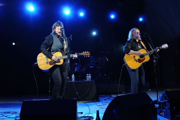 Indigo Girls at Stubb's BarBQ, SXSW 2009, Austin, Texas