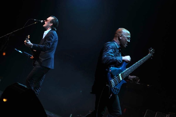 Joe Bonamossa at ACL Live at the Moody Theater, Austin, Texas 12/02/11 - ph