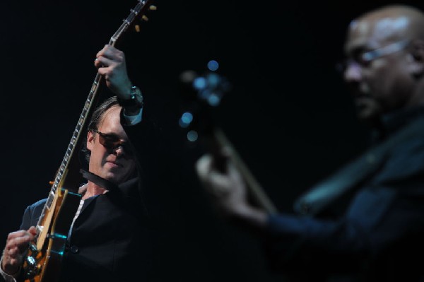 Joe Bonamossa at ACL Live at the Moody Theater, Austin, Texas 12/02/11 - ph