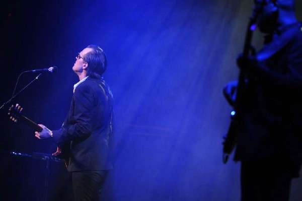 Joe Bonamossa at ACL Live at the Moody Theater, Austin, Texas 12/02/11 - ph