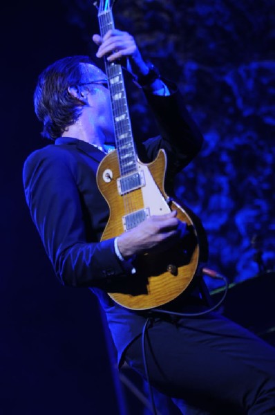 Joe Bonamossa at ACL Live at the Moody Theater, Austin, Texas 12/02/11 - ph