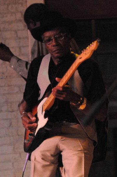 Joe Doucet at Lamberts's BarBQ, Austin, Tx - SXSW 2008