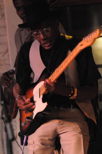Joe Doucet at Lamberts's BarBQ, Austin, Tx - SXSW 2008