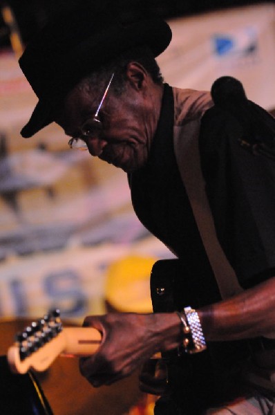 Joe Doucet at Lamberts's BarBQ, Austin, Tx - SXSW 2008