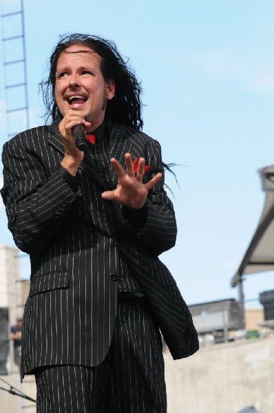 Jonathan Davis at Ozzfest 2008, Pizza Hut Park, Frisco, Texas