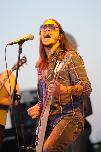 Jonathan Tyler & Northern Lights at The Backyard, Austin Texas (Bee Cav