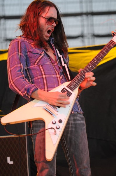 Jonathan Tyler & Northern Lights at The Backyard, Austin Texas (Bee Cav