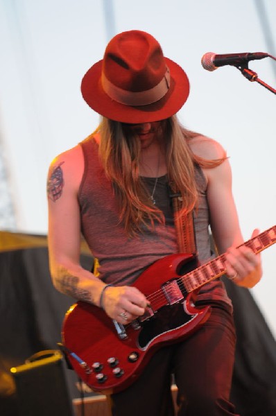 Jonathan Tyler & Northern Lights at The Backyard, Austin Texas (Bee Cav