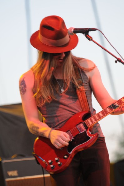 Jonathan Tyler & Northern Lights at The Backyard, Austin Texas (Bee Cav