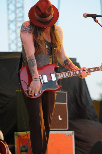 Jonathan Tyler & Northern Lights at The Backyard, Austin Texas (Bee Cav