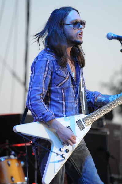 Jonathan Tyler & Northern Lights at The Backyard, Austin Texas (Bee Cav