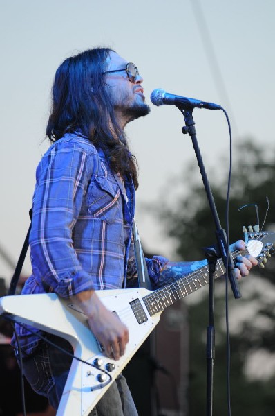 Jonathan Tyler & Northern Lights at The Backyard, Austin Texas (Bee Cav