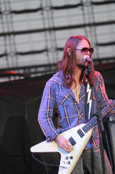 Jonathan Tyler & Northern Lights at The Backyard, Austin Texas (Bee Cav