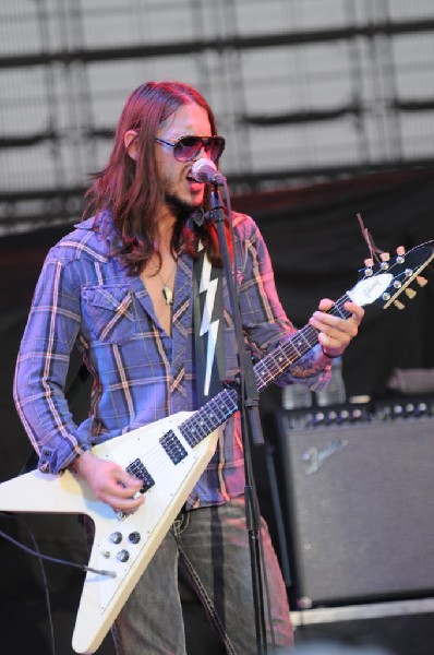 Jonathan Tyler & Northern Lights at The Backyard, Austin Texas (Bee Cav