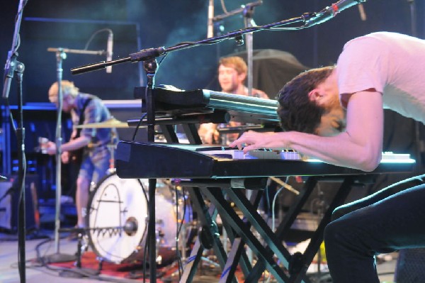 Jukebox The Ghost at Stubb's BarBQ, Austin, Texas April 7, 2011 - photo by
