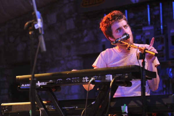 Jukebox The Ghost at Stubb's BarBQ, Austin, Texas April 7, 2011 - photo by