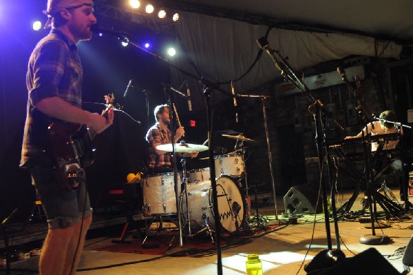 Jukebox The Ghost at Stubb's BarBQ, Austin, Texas April 7, 2011 - photo by