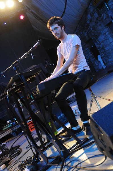 Jukebox The Ghost at Stubb's BarBQ, Austin, Texas April 7, 2011 - photo by