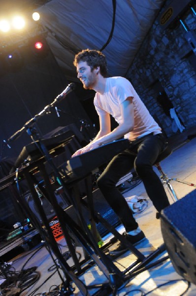 Jukebox The Ghost at Stubb's BarBQ, Austin, Texas April 7, 2011 - photo by