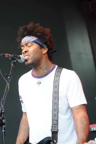 The Knux at Stubb's BarBQ, Austin Texas 06/07/11 - photo by jeff barringer