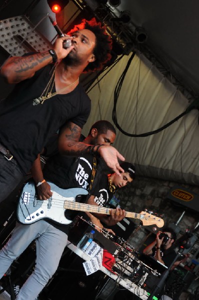 The Knux at Stubb's BarBQ, Austin Texas 06/07/11 - photo by jeff barringer