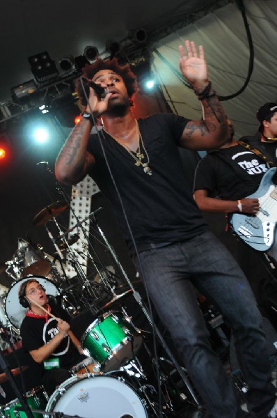 The Knux at Stubb's BarBQ, Austin Texas 06/07/11 - photo by jeff barringer