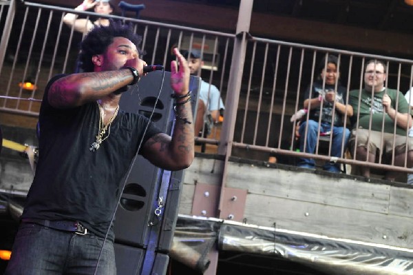 The Knux at Stubb's BarBQ, Austin Texas 06/07/11 - photo by jeff barringer