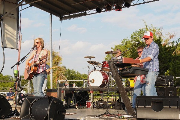 Kristen Kelly at the Hutto 100 Celebration Music Festival, Hutto, Texas 07/