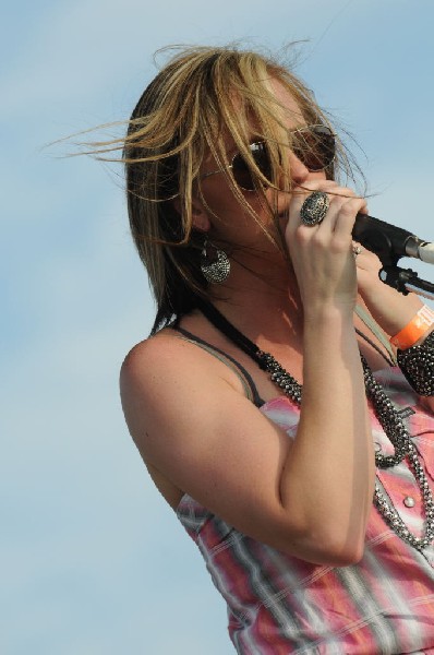 Kristen Kelly at the Hutto 100 Celebration Music Festival, Hutto, Texas 07/