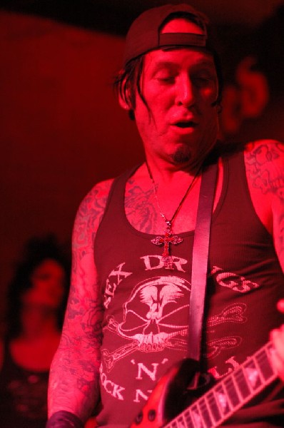L.A. Guns featuring Tracii Guns, at The Red Eyed Fly, Austin, Texas