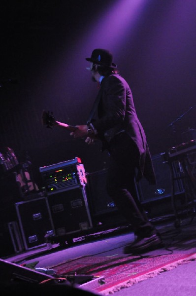 Les Claypool at the Austin Music Hall