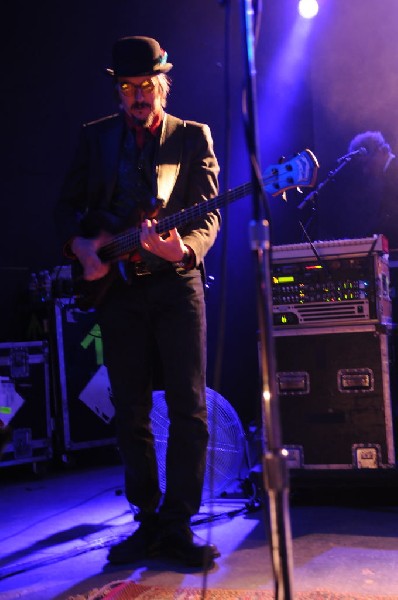 Les Claypool at Stubb's BarBQ, Austin, Texas 04/19/10
