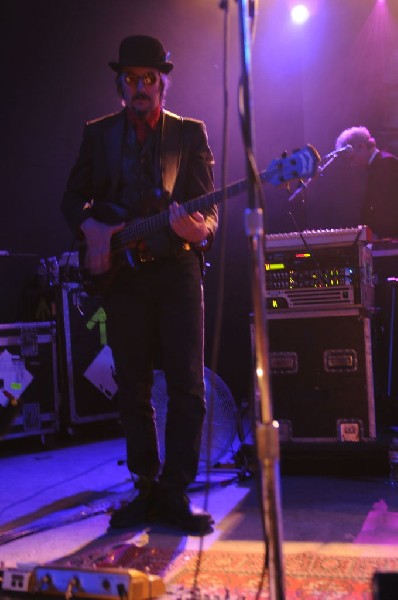 Les Claypool at Stubb's BarBQ, Austin, Texas 04/19/10