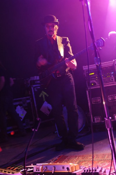 Les Claypool at Stubb's BarBQ, Austin, Texas 04/19/10