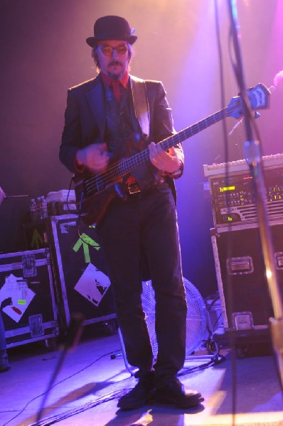 Les Claypool at Stubb's BarBQ, Austin, Texas 04/19/10