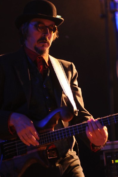 Les Claypool at Stubb's BarBQ, Austin, Texas 04/19/10