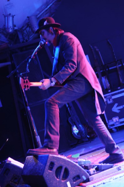 Les Claypool at Stubb's BarBQ, Austin, Texas 04/19/10