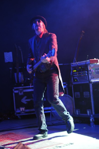 Les Claypool at Stubb's BarBQ, Austin, Texas 04/19/10