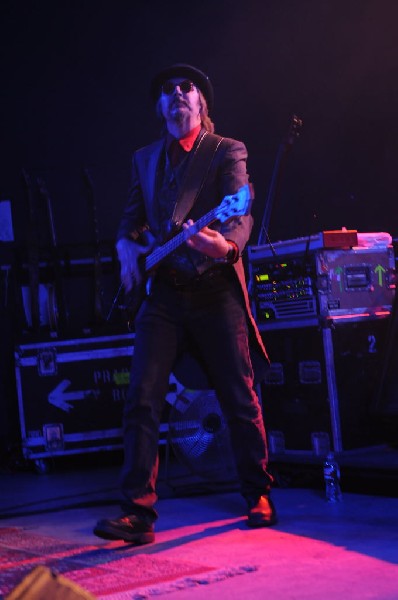 Les Claypool at Stubb's BarBQ, Austin, Texas 04/19/10